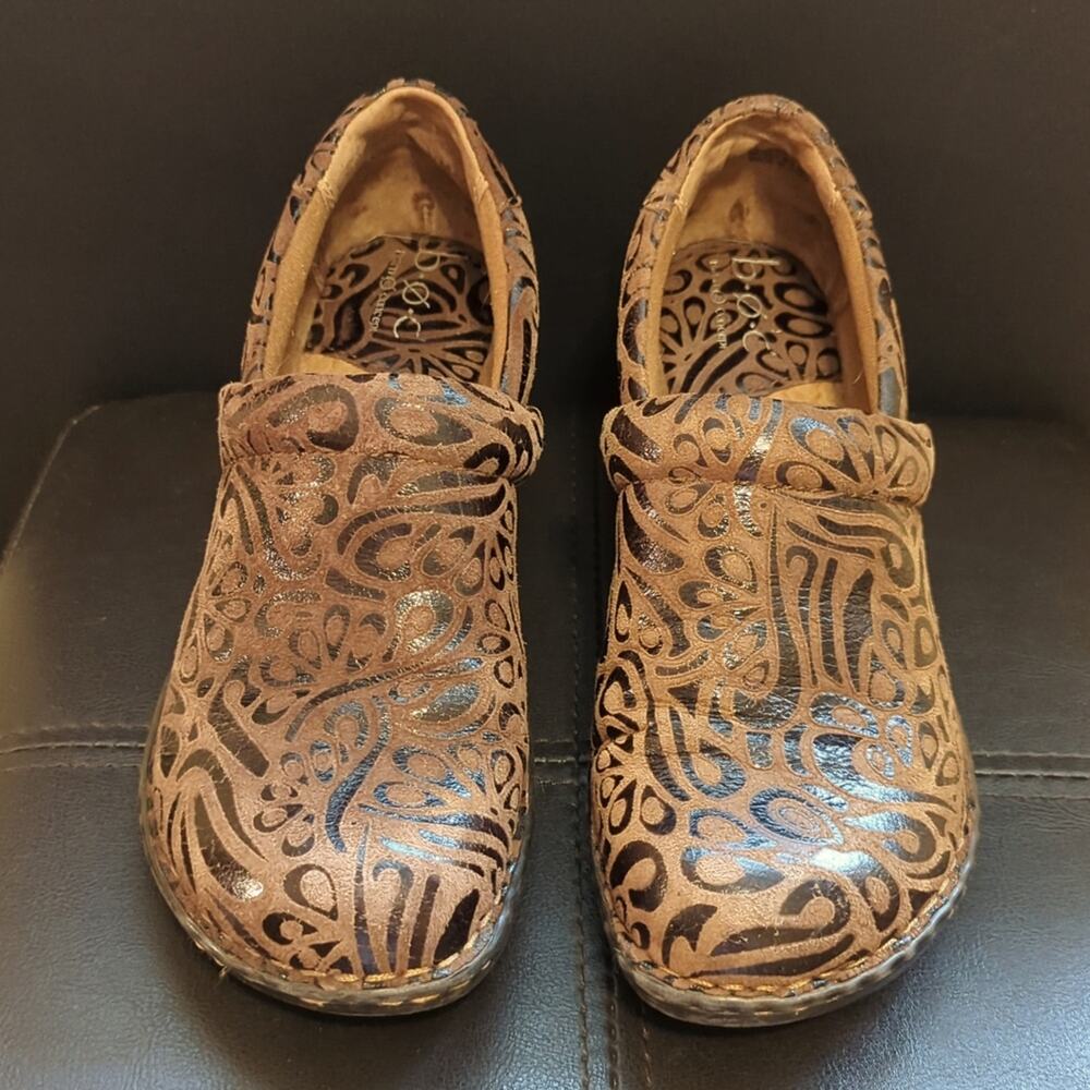 B.o.c. Born Peggy Brown Floral Animal Print Tumbled Leather Boho Comfort Clogs